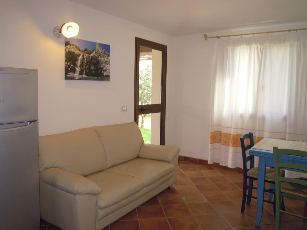Oleandro Lotzorai Quarto foto