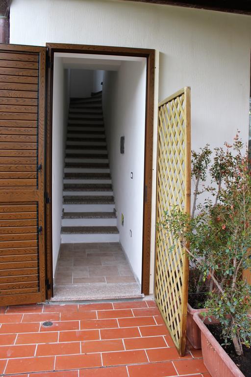 Oleandro Lotzorai Exterior foto