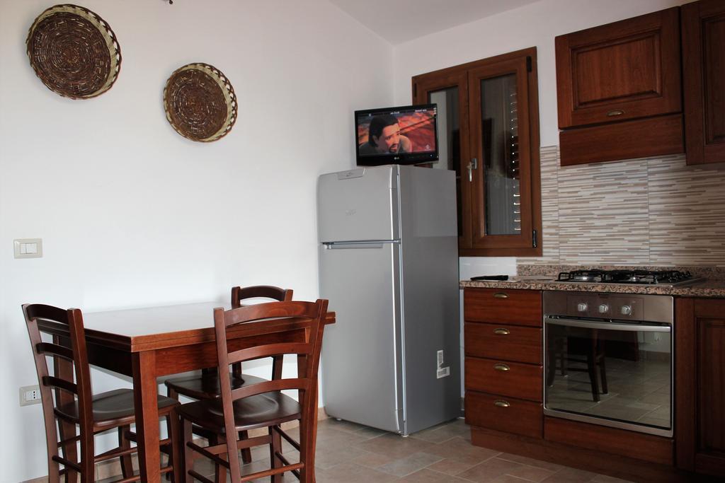 Oleandro Lotzorai Exterior foto