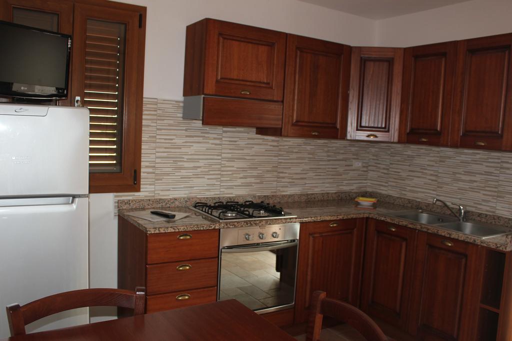 Oleandro Lotzorai Exterior foto